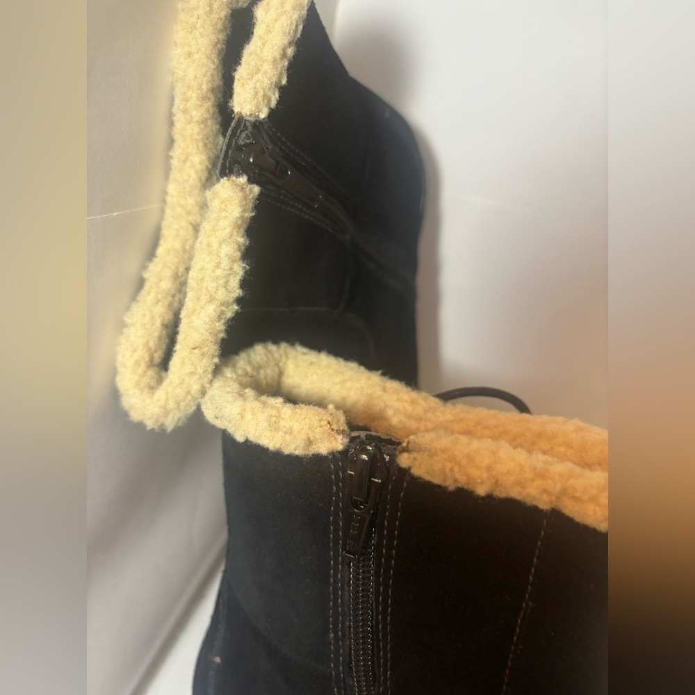Clarks Bendables Black Suede Boots Women Shearling Trim 8 W - Picture 4 of 16